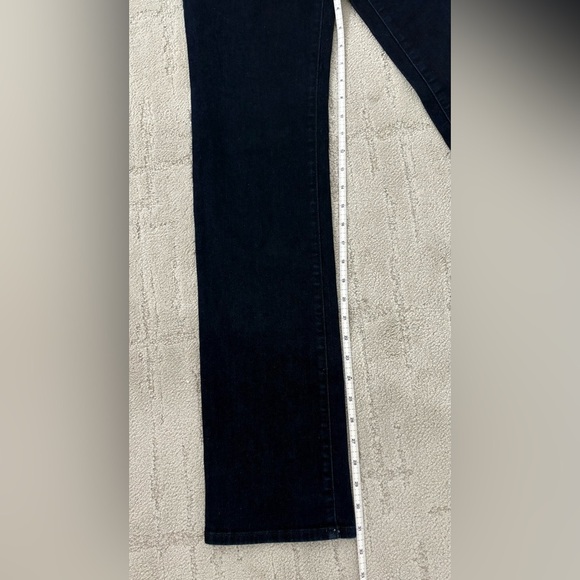 NYDJ Marilyn Straight Leg Lift Tuck Jeans 5 pocket mid to high rise fit size 6 - Picture 4 of 8